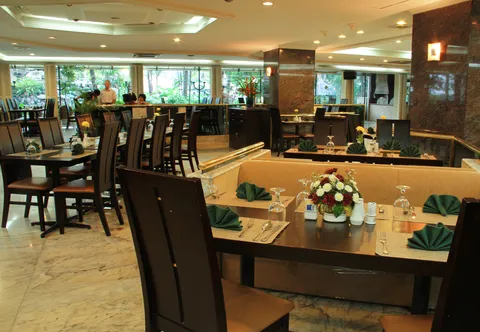 Danau Toba Hotel International